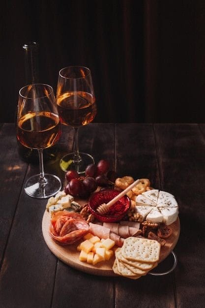 Cheese platter with wine accompaniment