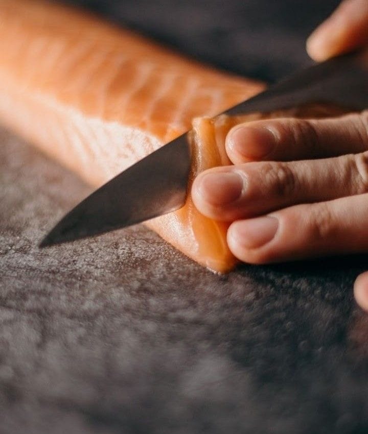 Elegant presentation of grilled salmon